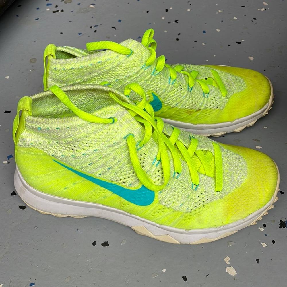 Nike Flyknit Chukka Golf Shoe Neon Yellow Blue Volt Women's